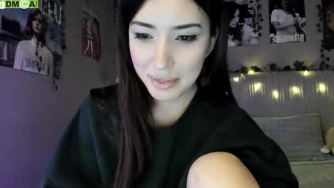 Snapshot of anisa_sweet chatting on September 11, 8:22 am Anisa Moan from LovenseWet from Tip MenuOpen for Private online show from September 11, 8:22 am