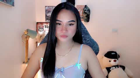 SWEET ANNA online show from February 1, 4:11 pm