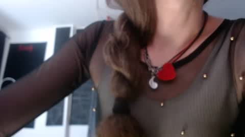 Snapshot of anne_castle86 chatting on October 10, 6:03 am Anne online show from October 10, 6:03 am