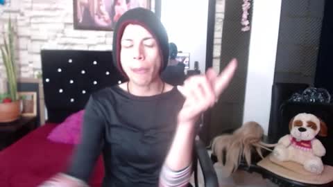 Snapshot of anne_castle86 chatting on October 16, 5:08 am Anne online show from October 16, 5:08 am
