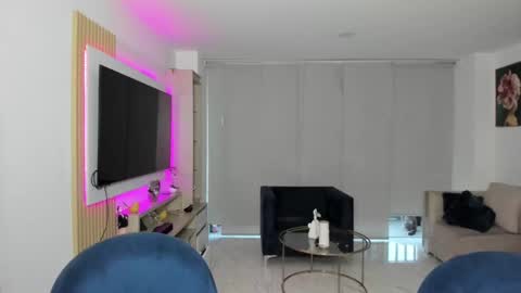Snapshot of antotss chatting on January 19, 11:00 pm Maria Antonia online show from January 19, 11:00 pm