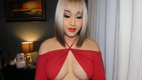 Snapshot of aqueenofcumxx chatting on January 31, 7:08 pm Alicia online show from January 31, 7:08 pm