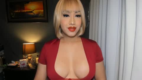 Snapshot of aqueenofcumxx chatting on March 9, 5:06 pm Alicia online show from March 9, 5:06 pm