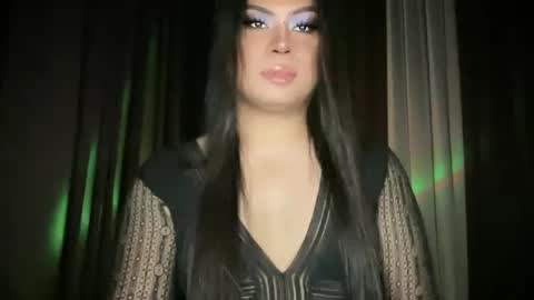 Snapshot of arianna_wardx chatting on February 19, 11:38 am LOVELY online show from February 19, 11:38 am