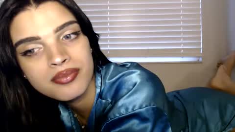 La Bratz Doll online show from January 15, 7:01 pm