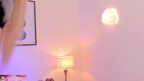   Nice to meet you  thumb up me please its important I  LOOK MY BIO DOWN online show from October 26, 8:54 am