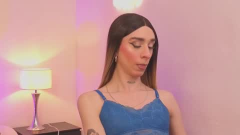   Nice to meet you  thumb up me please its important I  LOOK MY BIO DOWN online show from March 6, 5:13 am