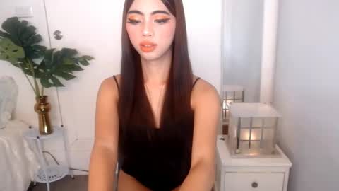 Ariella online show from April 7, 9:49 pm