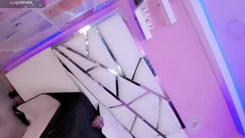 aryajanee online show from November 15, 6:44 am