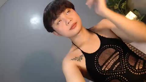 Reyshell online show from April 19, 5:08 am