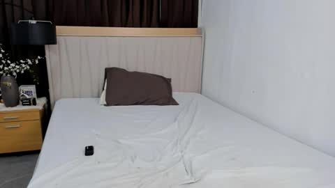 LEXI online show from November 6, 5:24 pm