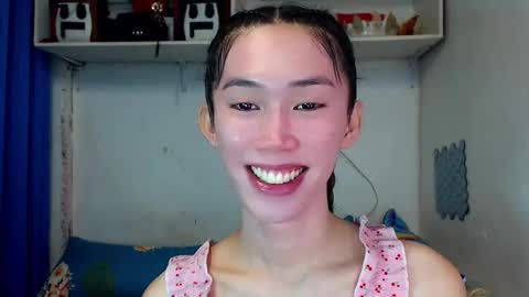 J A D E online show from March 1, 8:31 am