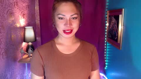Snapshot of asiansignificant chatting on October 14, 12:33 am Babe online show from October 14, 12:33 am