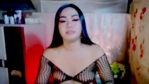 Snapshot of asiansofhia chatting on October 24, 4:34 pm Sofhia online show from October 24, 4:34 pm