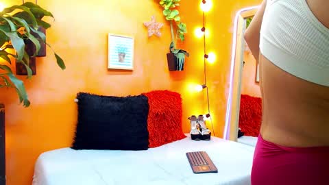 ASLY online show from December 28, 11:19 am