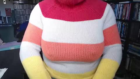 Aspen Vale online show from October 26, 7:43 pm