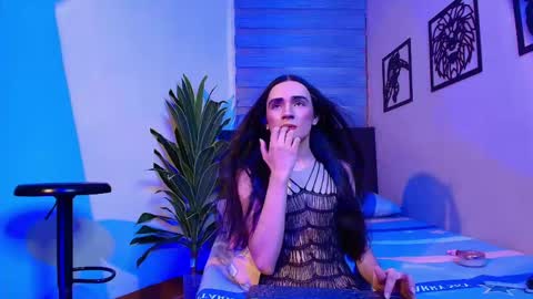 auralis_lux online show from June 1, 12:18 pm