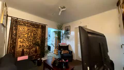 Destiny Nicole online show from April 2, 3:48 am