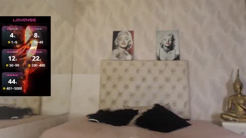 Snapshot of avaloch_ chatting on February 16, 6:10 pm ava loch online show from February 16, 6:10 pm