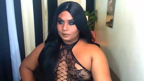 AYESHA online show from January 16, 4:25 pm