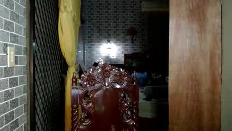 aymkyline online show from February 9, 10:33 am