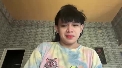 aymkyline online show from March 29, 2:01 am