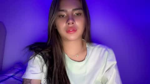 Clara online show from May 31, 6:09 pm