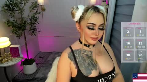 Miss Alexa Fields  online show from October 22, 2:46 am