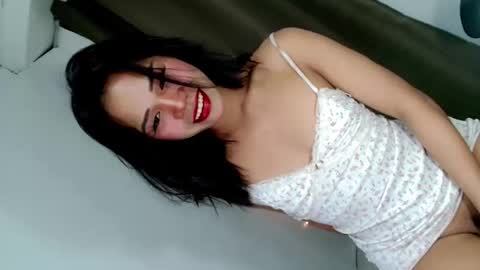 kendra online show from February 1, 3:00 pm