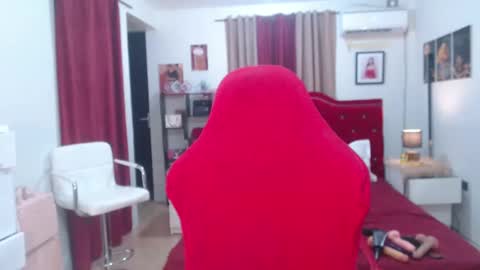 BIG COCK CASSANDRA online show from January 17, 6:25 pm