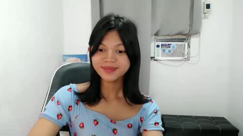 Snapshot of blackmanika chatting on October 13, 3:34 pm blackmanika online show from October 13, 3:34 pm