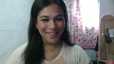 Ellez online show from February 16, 2:32 am