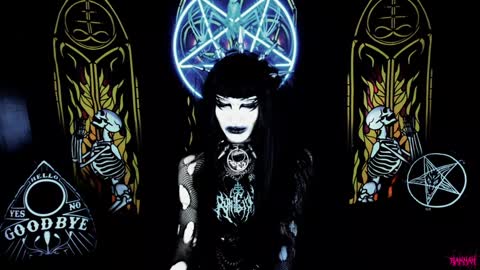   online show from December 14, 7:25 pm