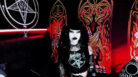   online show from September 15, 5:40 pm