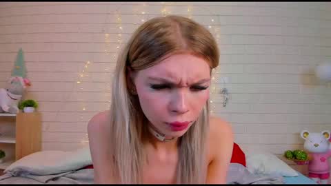 blondy_fina online show from February 6, 4:51 am