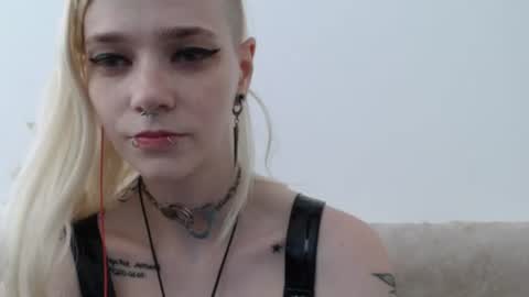 brookewylde_20 online show from July 4, 12:21 pm