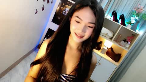 caitlin online show from February 24, 7:40 pm