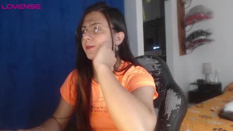 Snapshot of camila_bigcock_ts chatting on October 15, 7:30 am camila online show from October 15, 7:30 am