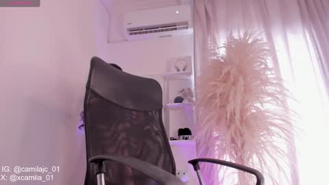 Laura Camila online show from February 2, 5:26 pm