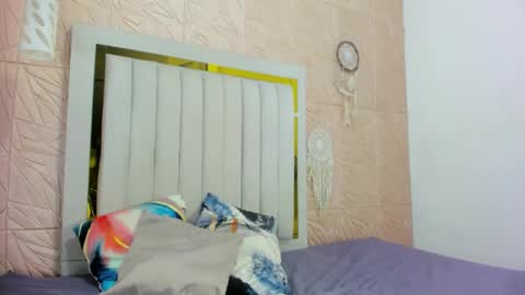 Snapshot of candise_oconnor chatting on October 10, 10:55 pm candise online show from October 10, 10:55 pm