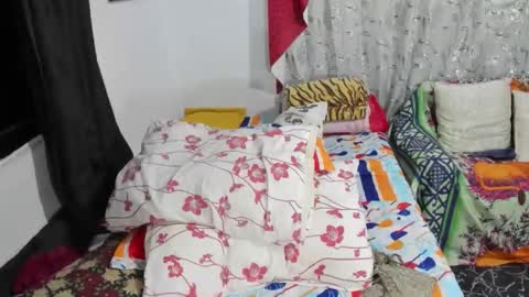 candlex  online show from November 17, 6:35 am