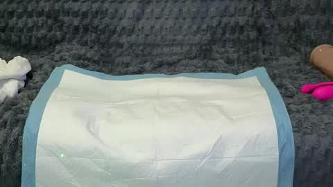 candydoll375 online show from April 24, 5:10 am