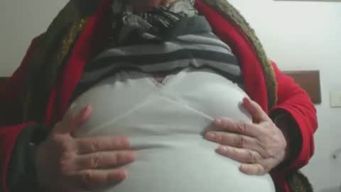 Snapshot of capitanfuturo44 chatting on February 23, 3:51 pm Cinzia  ex regina  online show from February 23, 3:51 pm