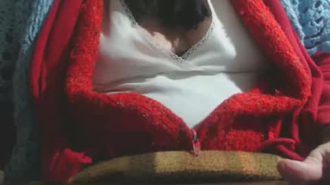 Snapshot of capitanfuturo44 chatting on October 28, 8:17 pm Cinzia  ex regina  online show from October 28, 8:17 pm