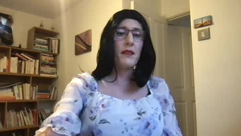 Emily online show from August 4, 6:58 pm