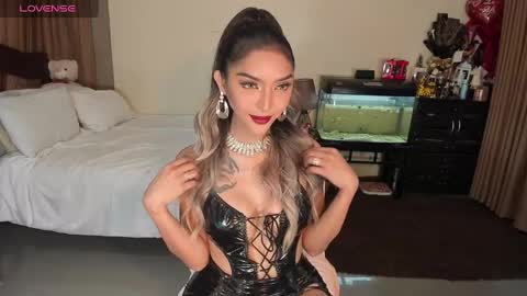 Snapshot of cassievalbalera chatting on January 2, 3:58 am CassieValbalera online show from January 2, 3:58 am