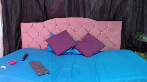 Snapshot of cataleya_divine chatting on October 17, 11:14 am Cata Prins online show from October 17, 11:14 am