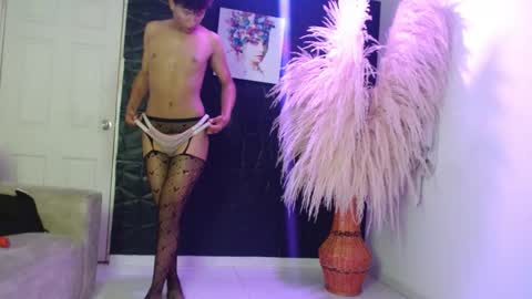 chanel_bitch952834 online show from March 20, 12:00 am