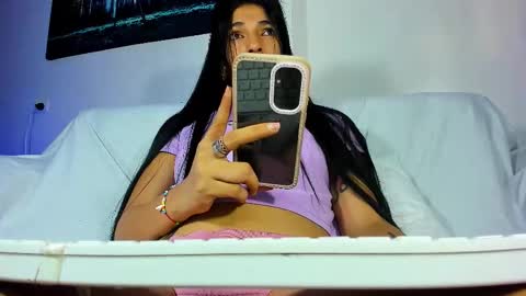 lot online show from September 28, 8:30 pm
