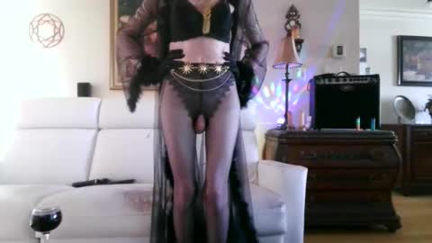 kitty or chaton897 online show from April 20, 5:25 pm